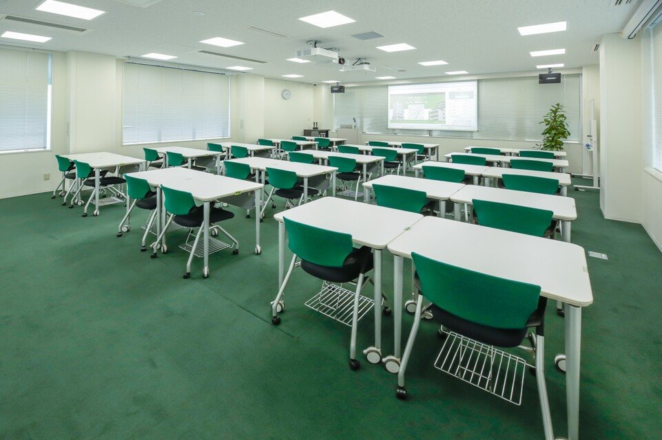 秋葉原で貸し会議室を探すなら？アクセス抜群の「エッサム神田ホール」へ