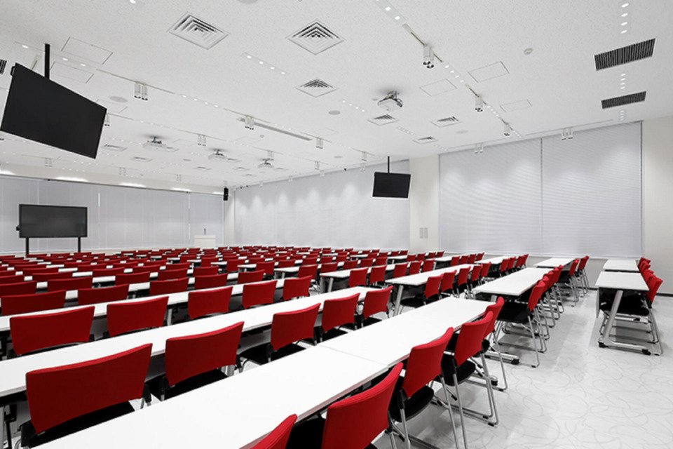 秋葉原の貸し会議室で迷ったらエッサム神田ホールへ