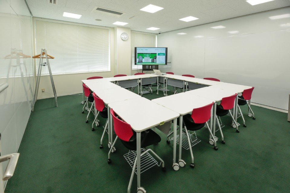 少人数（～15名）の打ち合わせ・採用面接に適した貸し会議室